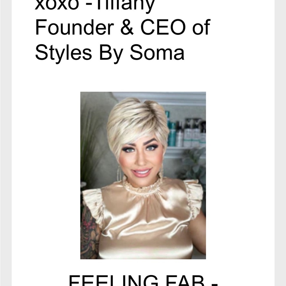 Styles by Soma Feeling Fab Pixie in Hollywood Blonde. Full mono top. NWT box inc